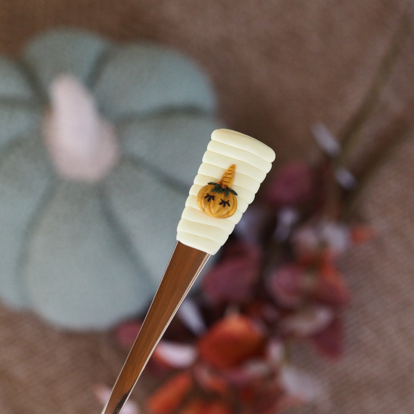 Koktejlová lžička s motivem dýně alá jednorožec