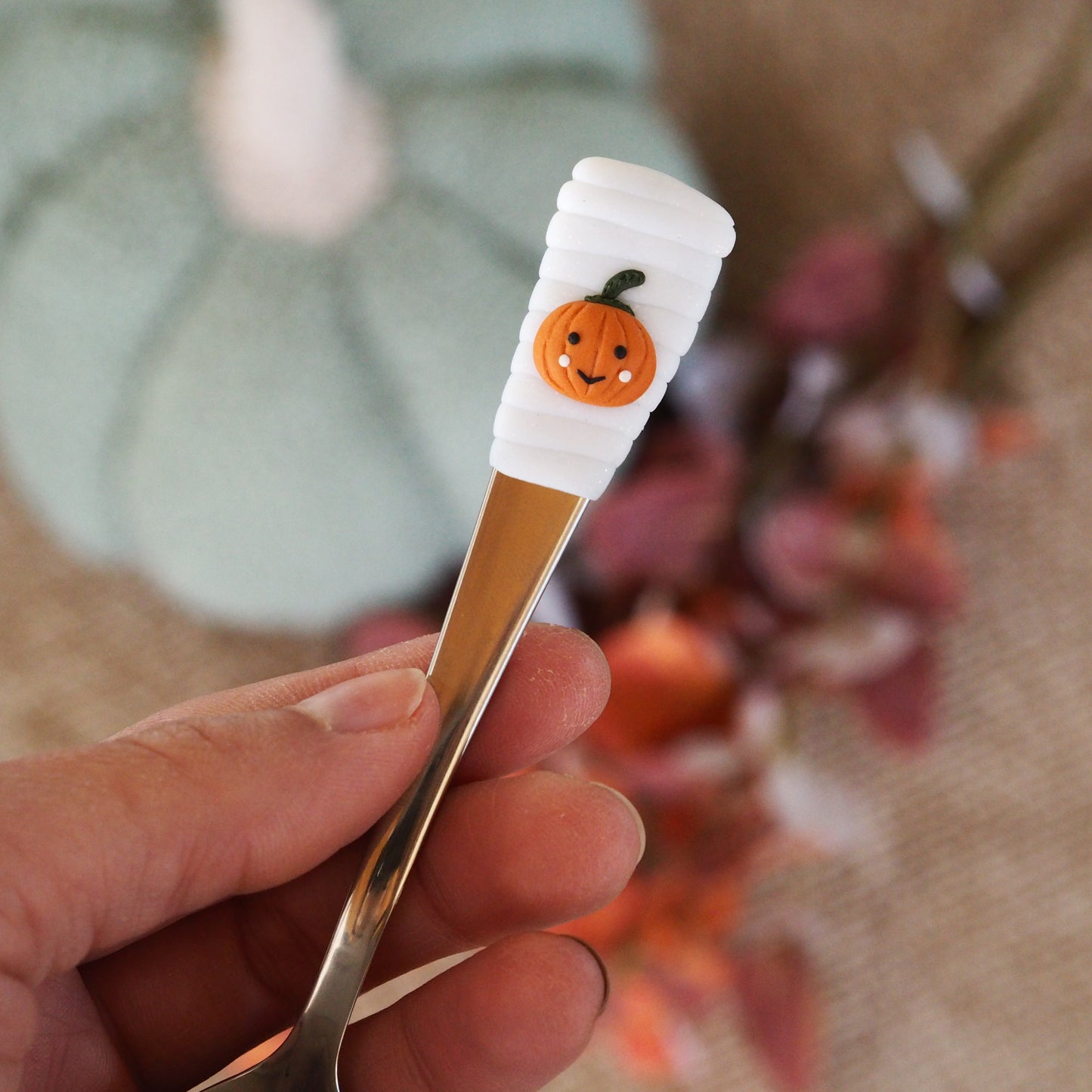 Koktejlová lžička s motivem roztomilé dýně