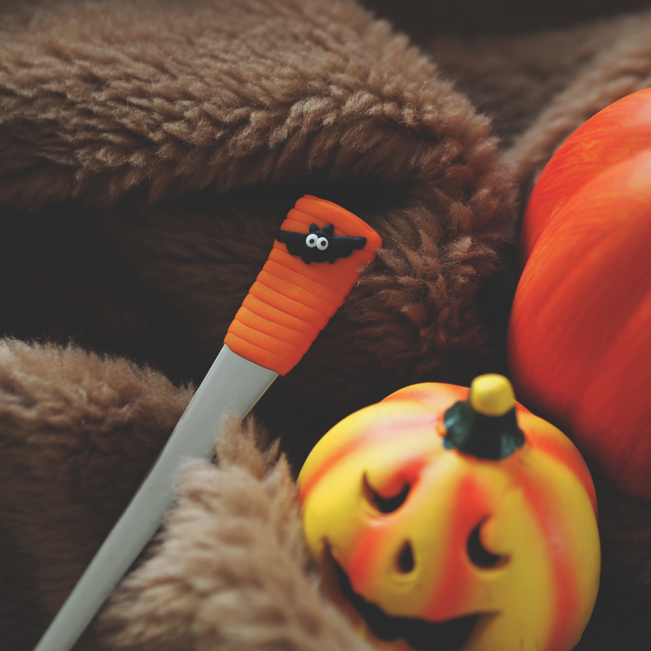 Koktejlová lžička s motivem netopýra