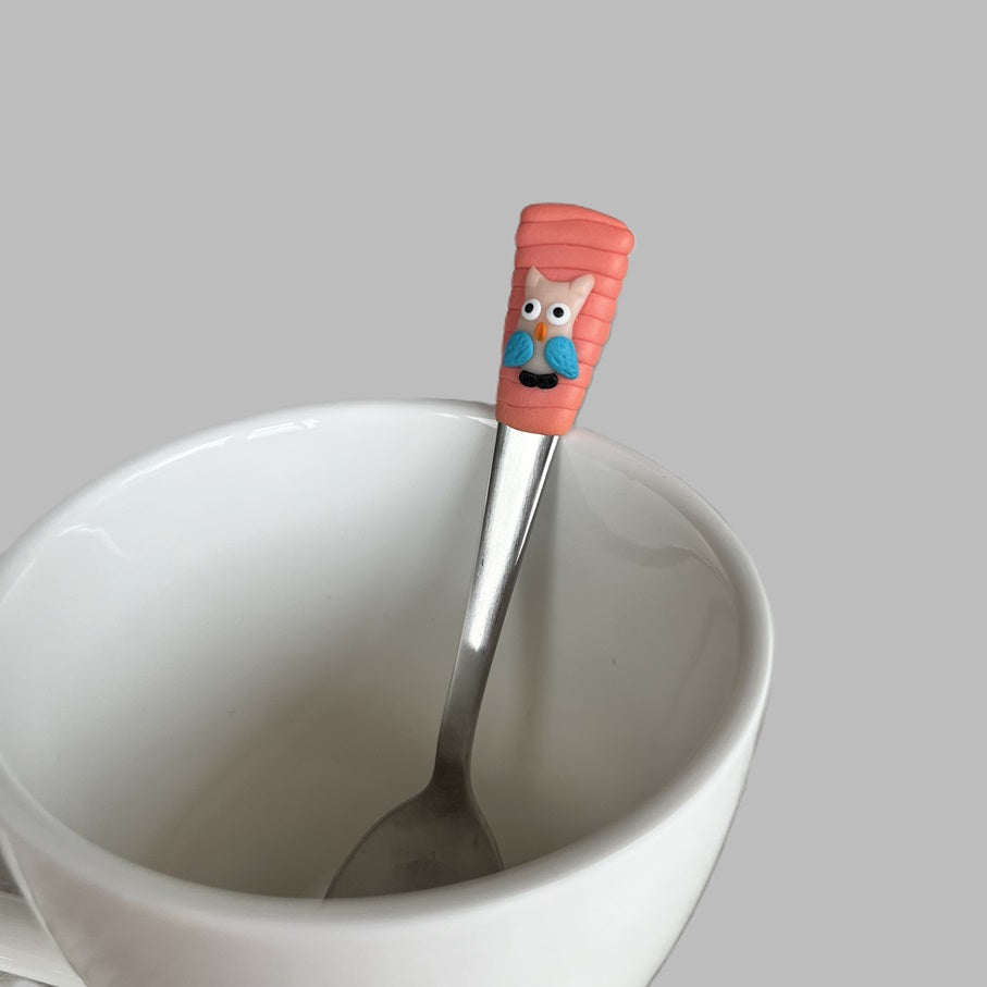 Sada porcelánového hrníčku se lžičkou s motivem sovy