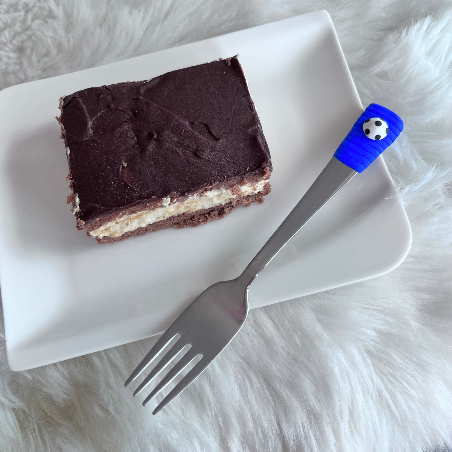 Dezertní/dětská vidlička s motivem fotbalového míče