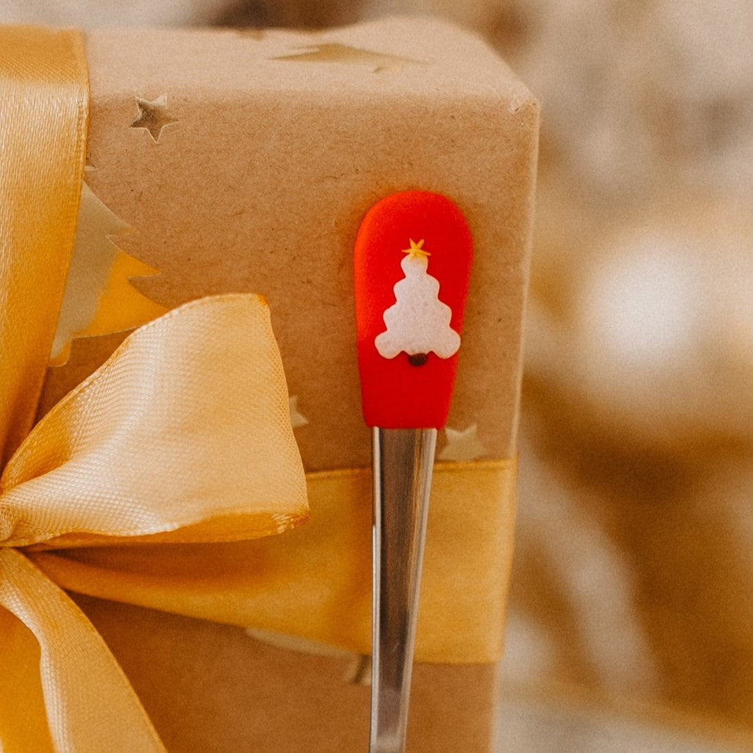 Mocca lžička s motivem minimalistického vánočního stromečku